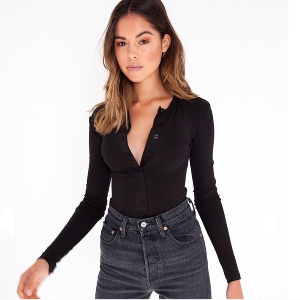 Bundle - Picture 2 of 2